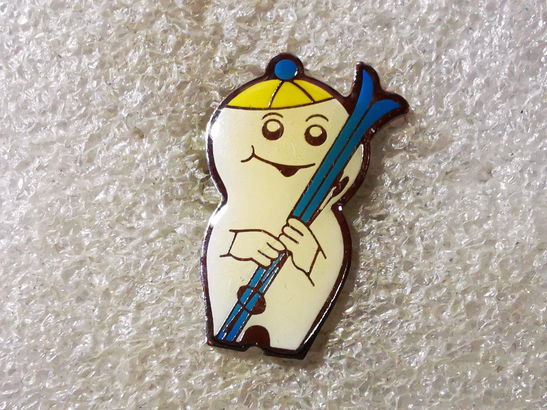 Placchette & Badge: Ansteckpin 194: Maga Bio – Usato da Oppligen venduto da Pin-Fall-Shop