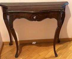 Tavolo consolle antico in legno intagliato  Stile Luigi XV