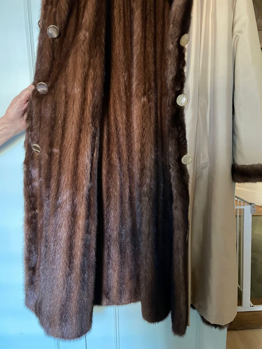 Cappotti: Cappotto vintage visone e seta – Usato da Pura venduto da ndo_6zqx 2