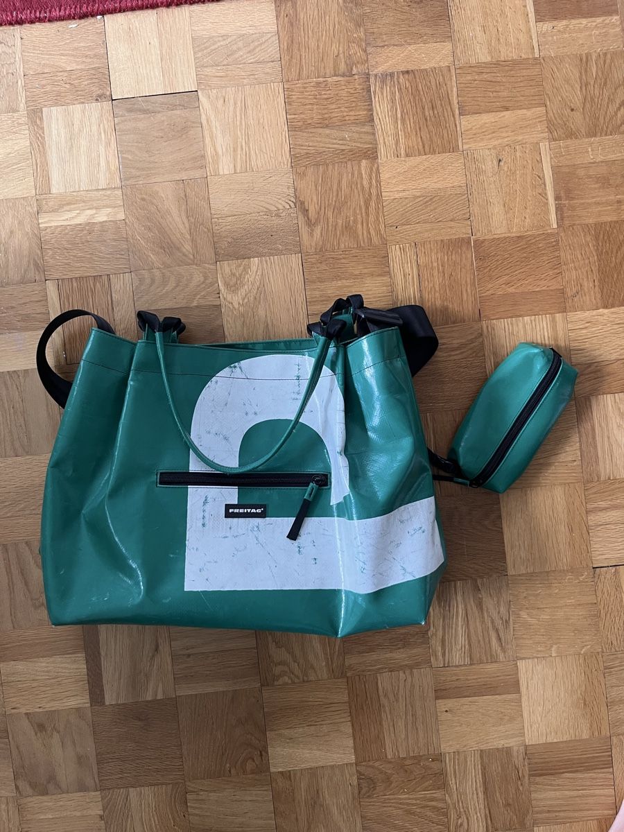 Freitag Taschen: Freitag F62 Peggy – Gebraucht aus Bern von ann1e