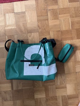 Freitag F62 Peggy
