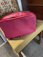 Titel: Longchamp Beauty Case / Kulturtasche Pink – Original 