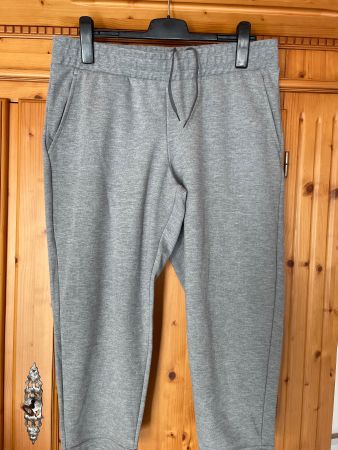 7/8 HOSE / TRAINERHOSE - GRAU - GRÖSSE L - NEU