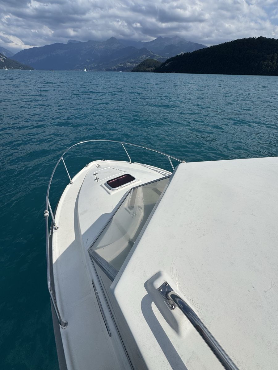 Boote: Motorboot  – Gebraucht aus Boltigen von HugoEgli 3