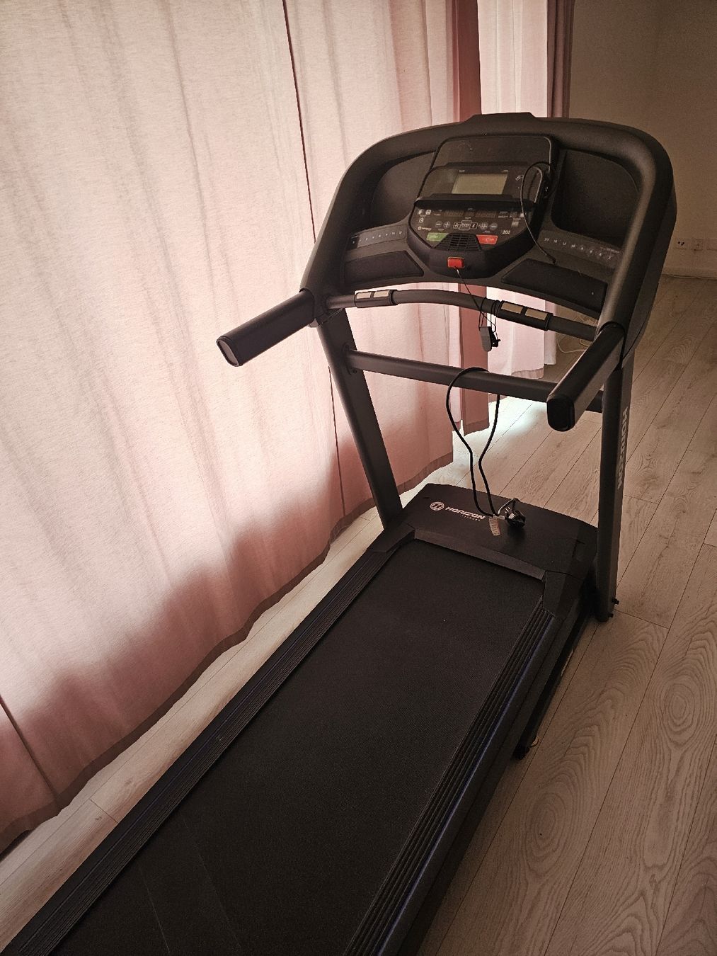 Horizon Hometrainer: Horizon T202 Treadmill Lightly Used – Gebraucht aus Chur von iul_7myr 1