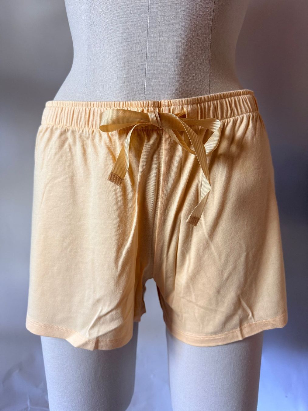 Triumph Negligees & Pyjamas: TRIUMPH, Pyjama-Shorts MIX & MATCH, Grösse 42, Hellgelb – Neu und originalverpackt aus Rudolfstetten von gst_g7xl
