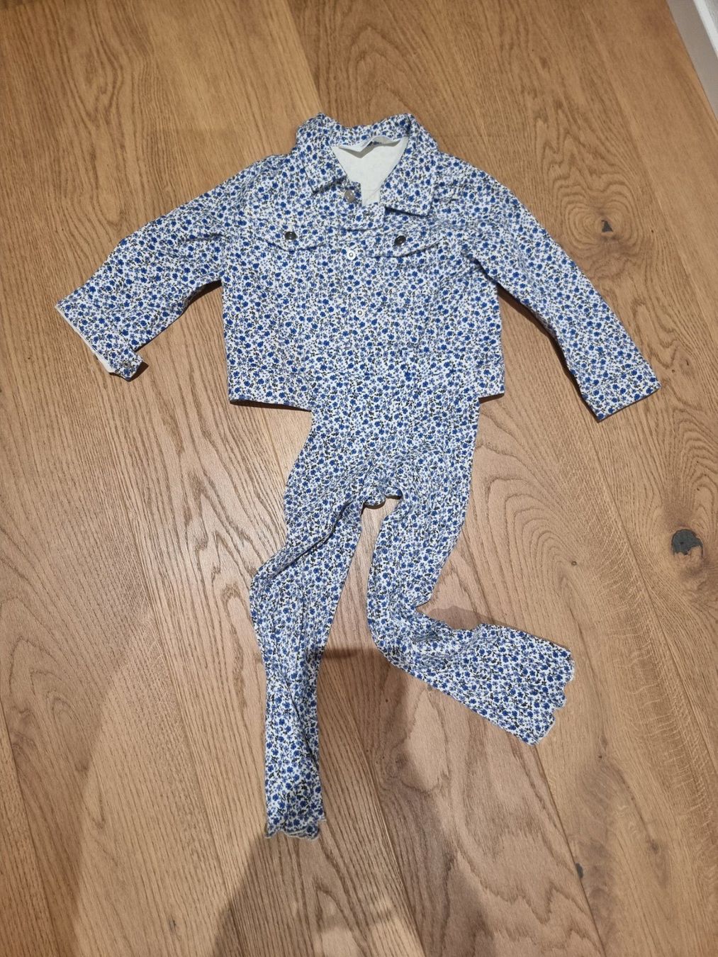 H&M Lotti & Set di vestiti: H&M Set, 104 – Usato da Buttikon SZ venduto da Limo180