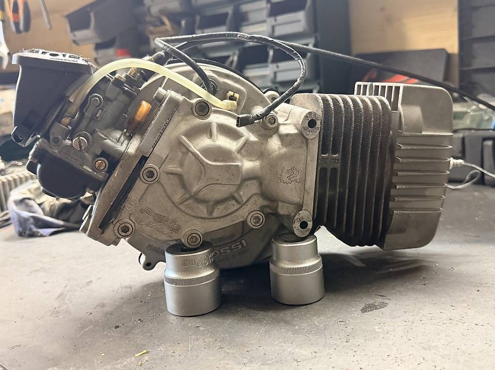 Piaggio Motori: Motore Malossi MHR 70cc completo di carburatore PHBG 19 – Usato da Claro venduto da pas_82nk