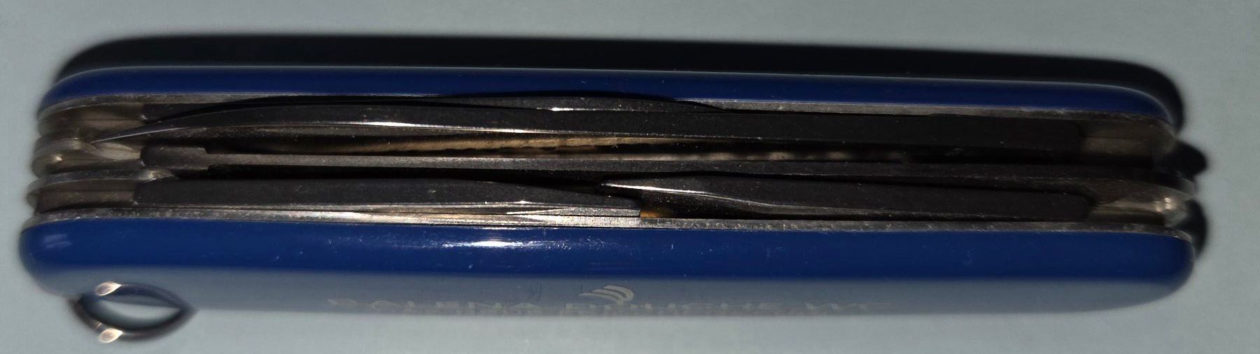 Victorinox Taschenmesser: Vic Hiker Sackmesser Balena Douche – Gebraucht aus Gossau SG von tenerife11 1