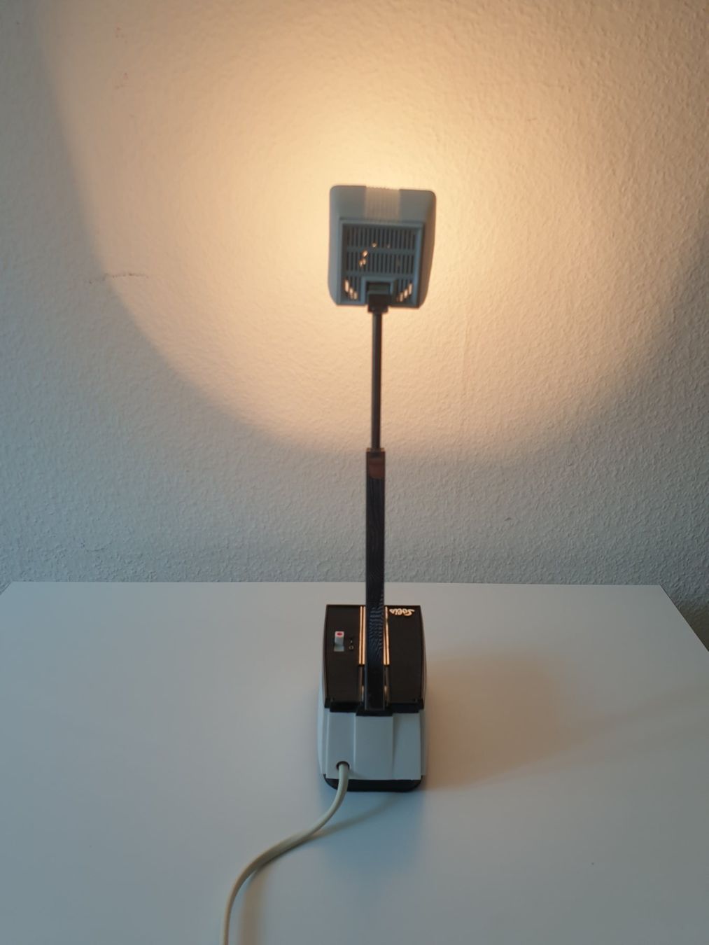 Lampade: Solis 69  Typ 80 Teleskopleuchte weiss – Usato da Zürich venduto da reciclista 5
