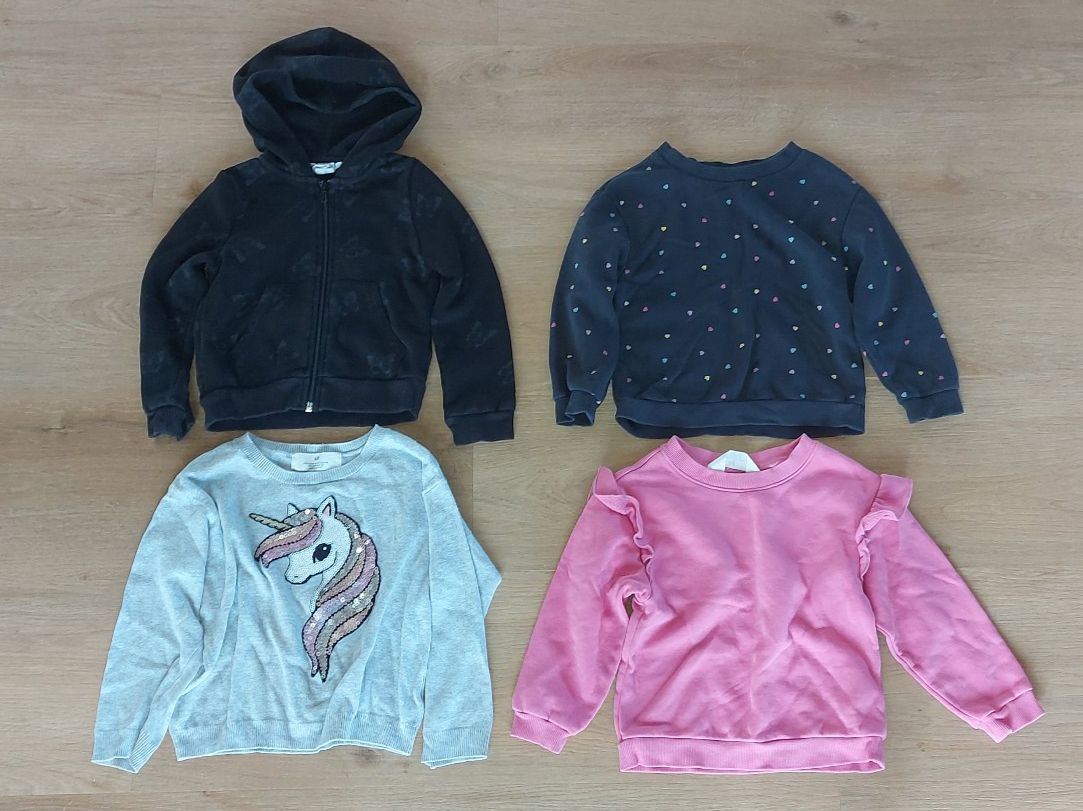 H&M Maglioni & Felpe: 4 Pullover H&M Kinderkleider Grösse 98 / 104 – Usato da Uttwil venduto da jason019