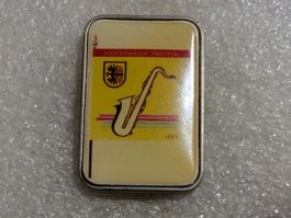 Ansteckpin 243: