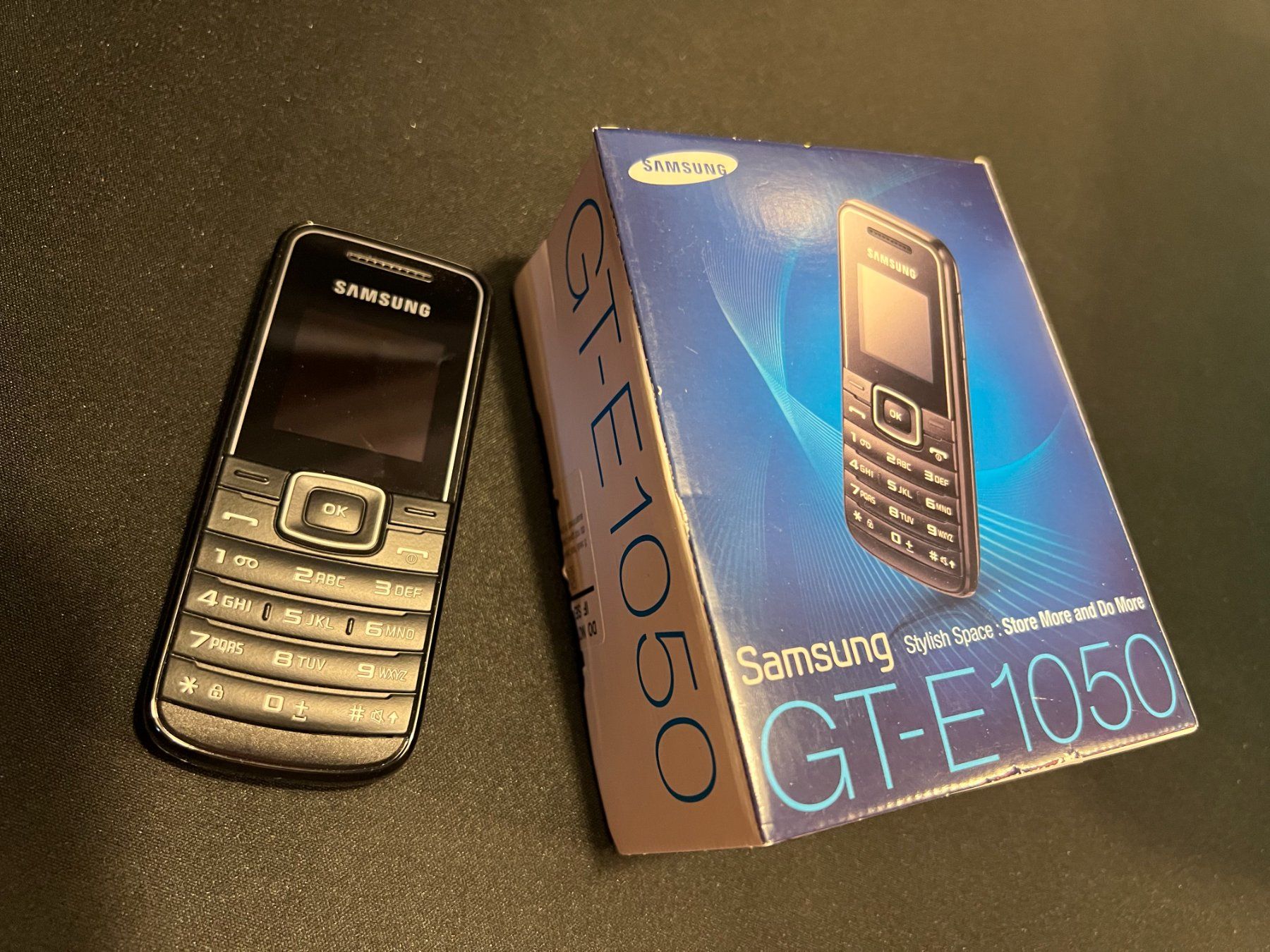 Samsung Telefoni cellulari / Smartphones: Samsung Handy GT-E1050 – Usato da Uster venduto da Stoessda 2