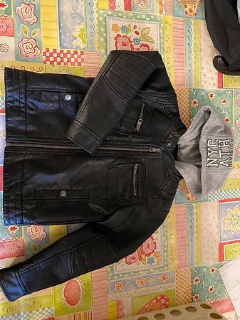 Kunstlederjacke Gr. 128