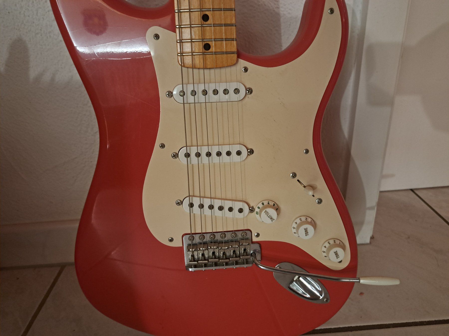 Strumenti musicali: E Gitarre Fender 56 Strat Stratocoaster – Usato da Tegerfelden venduto da Spick67 2