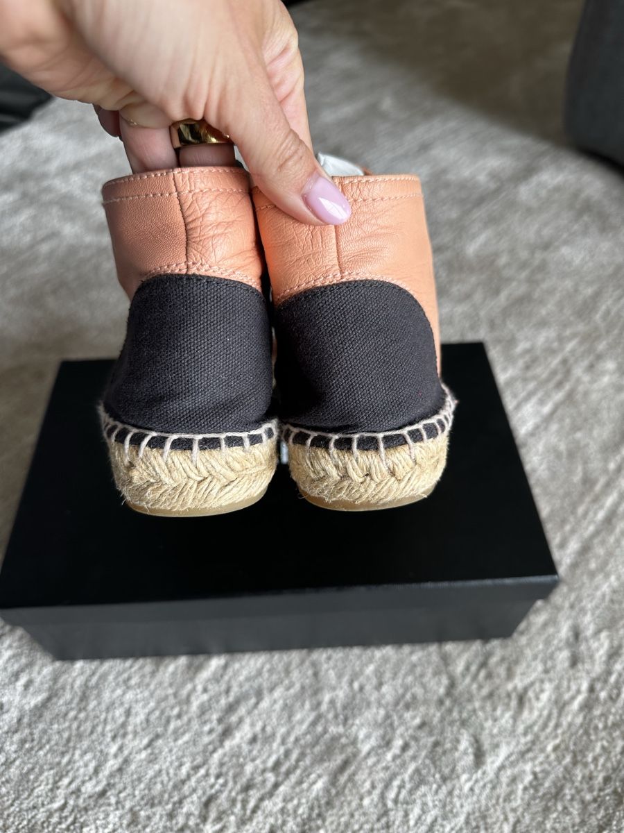 Chanel Scarpe da donna: Espadrilles Chanel 37 – Usato da La Croix (Lutry) venduto da secondhandZara 3