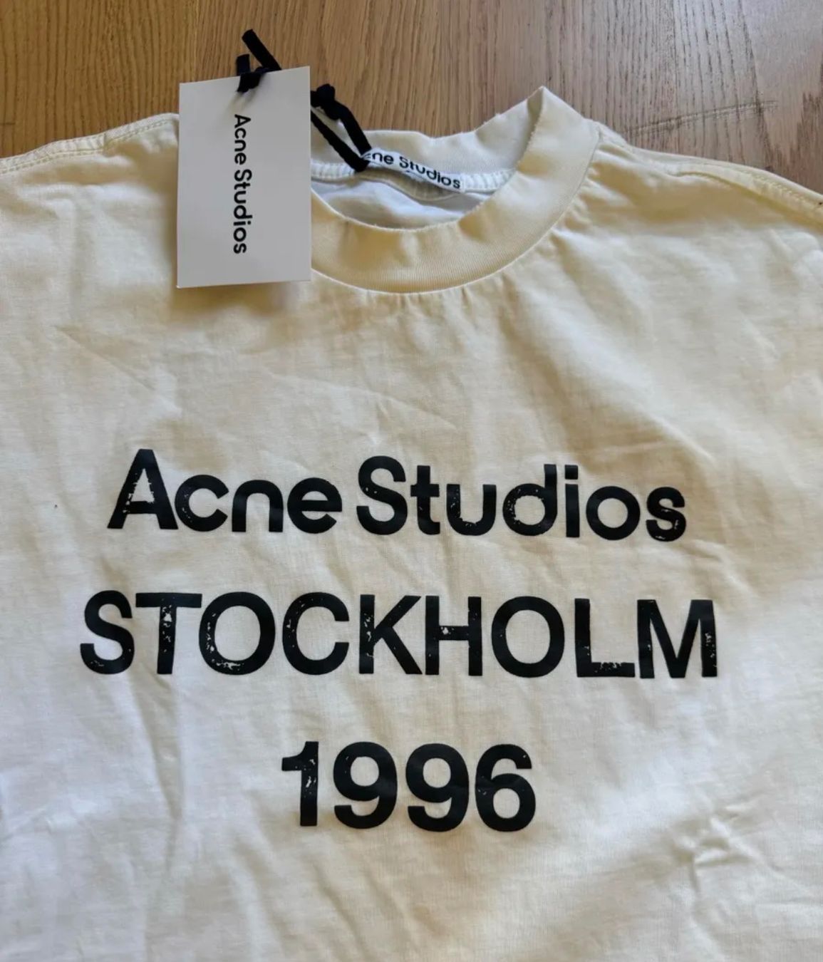 Acne Studios T-shirt: Acne Studios T-Shirt, Gr. S, weiss – Nuovo (secondo la descrizione) da Triesen venduto da dardaleni 2