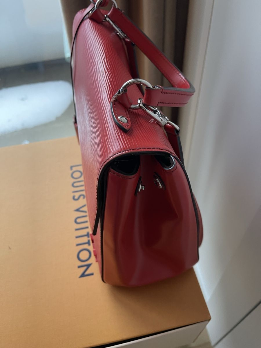 Louis Vuitton Taschen für Damen: Louis Vuitton Tasche – Gebraucht aus Adliswil von DariaU0709 1