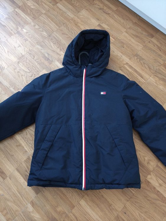 Tommy Hilfiger Winterjacke 164 (Gebraucht) in Männedorf für