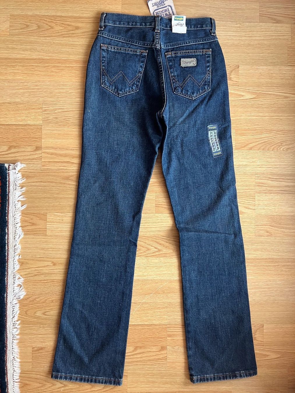 Jeans: Wrangler Jeans Gr. 27 / 32 – Nuovo e nell'imballaggio originale da Tafers venduto da JP911 3