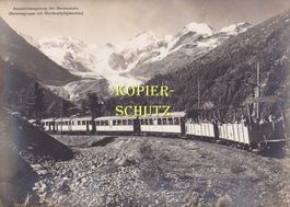 Berninabahn mit Aussichtswagen /az