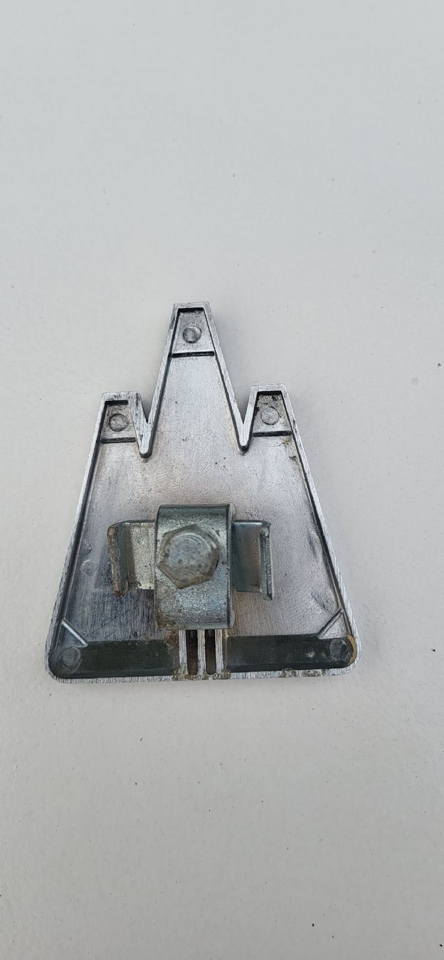 GM Autres accessoires p. véhicule: GM Emblem  – D'occasion à Fläsch par Palo0 2