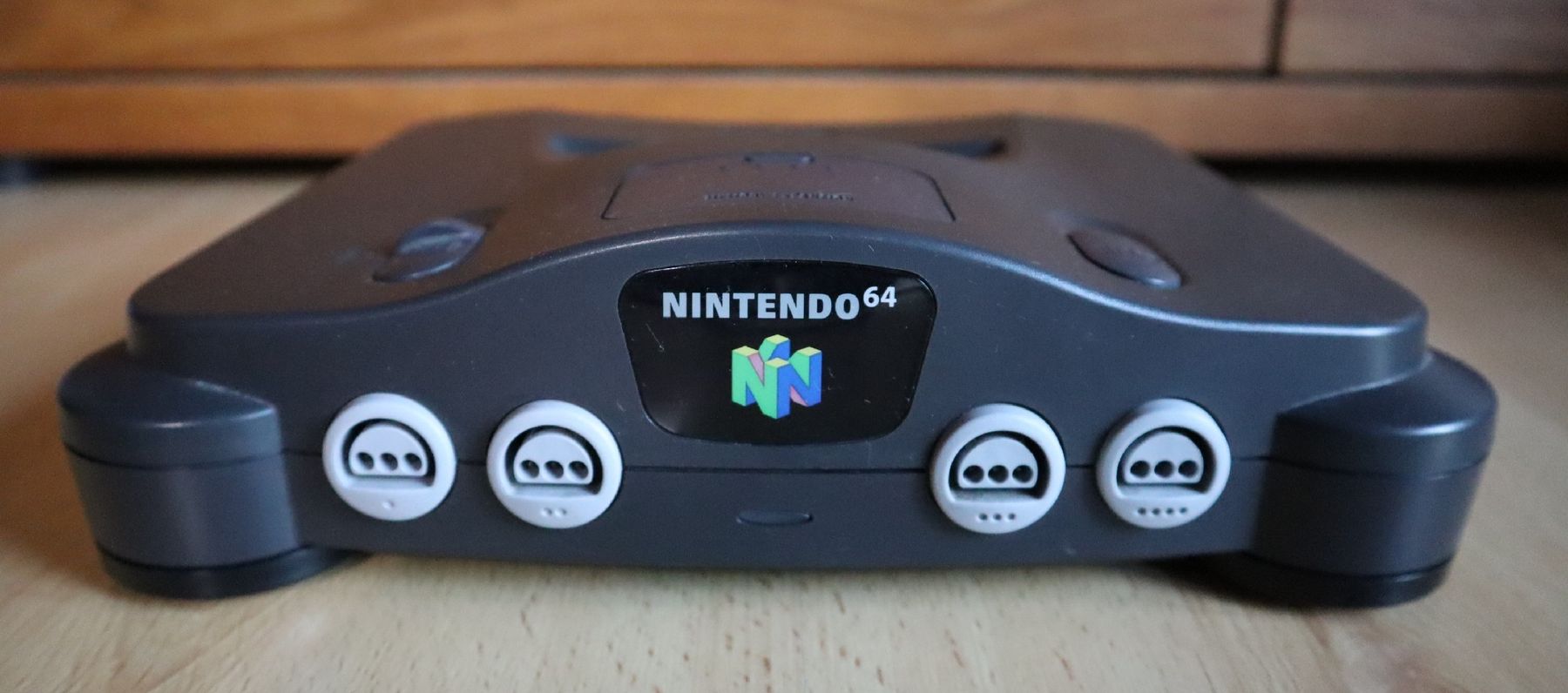 Nintendo Console: Nintendo 64 Konsole mit blauem Controller & 5 Top Games – Usato da Ochlenberg venduto da on3x 2