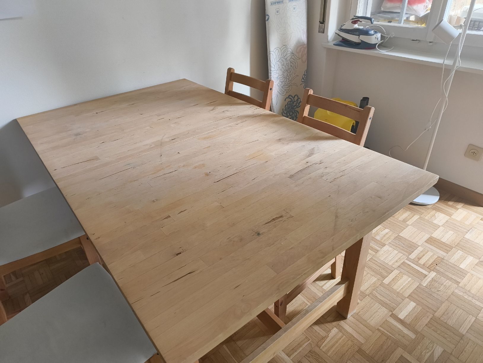 Ikea Tische: Esstisch +Stühlen – Gebraucht aus Zürich von ter_26db