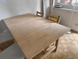Esstisch +Stühlen