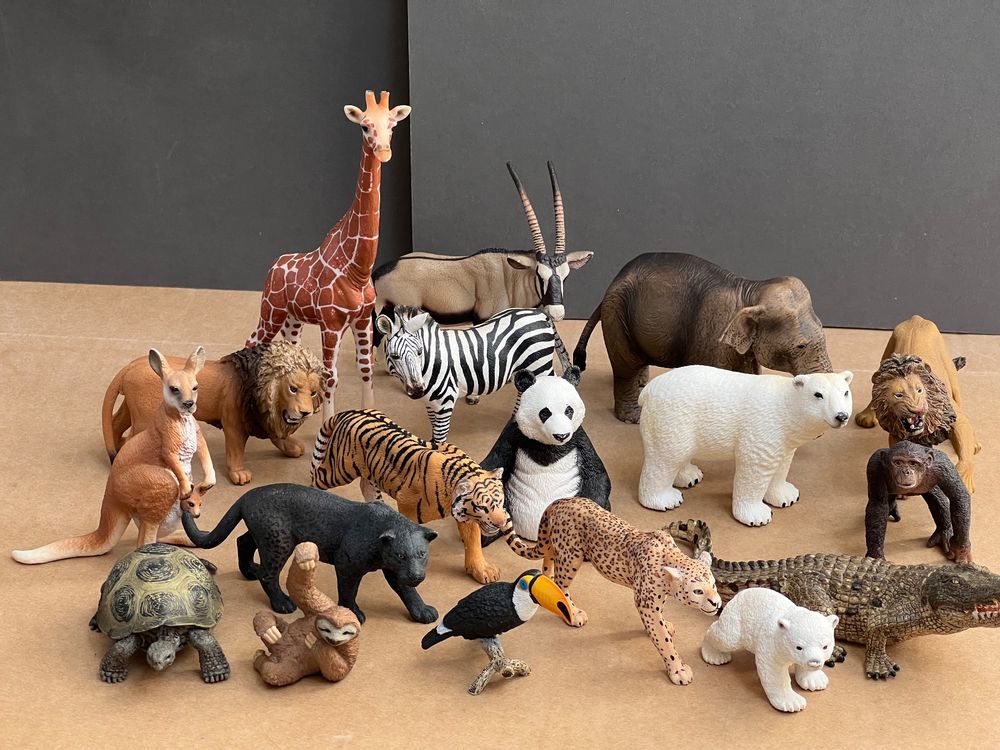 PLULON 21-teiliges Safari-Tier-Figuren-Set – Realistische Waldtiere Aus Kunststoff, Für Spiel & Deko