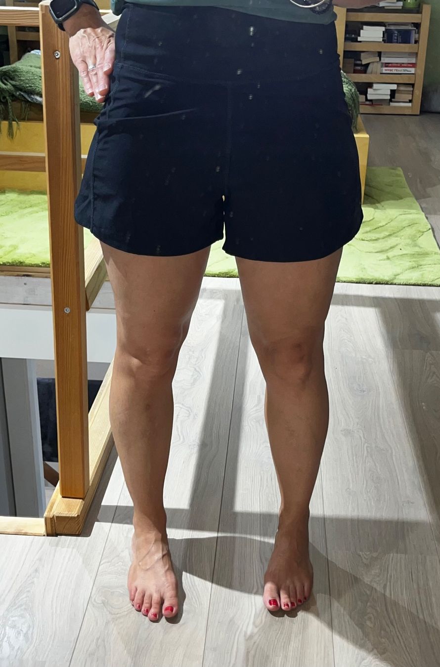 Leggings: Short de sport taille S – Usato da Develier venduto da lili_1 3