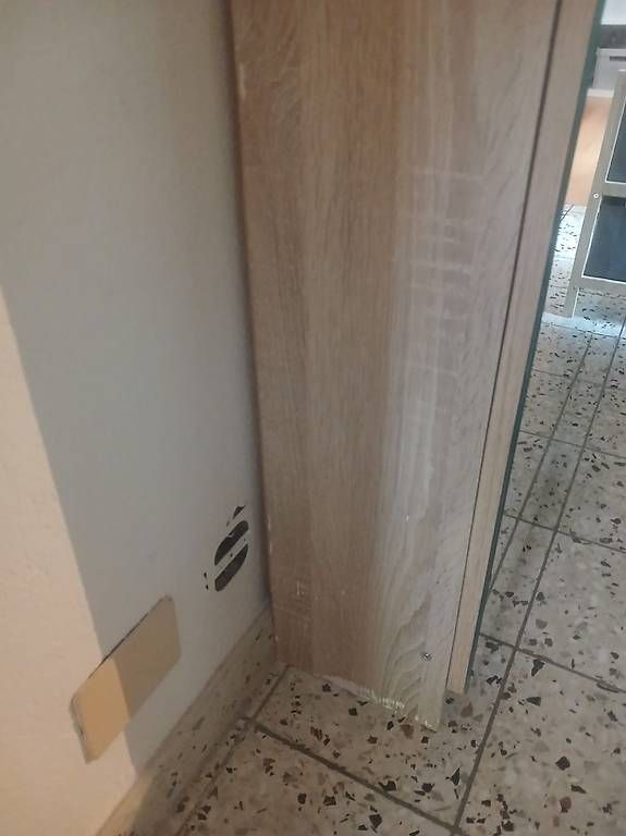 Armadi: Schuhschrank mit Spiegelfront – Usato da Liestal venduto da Sed_r65z 2