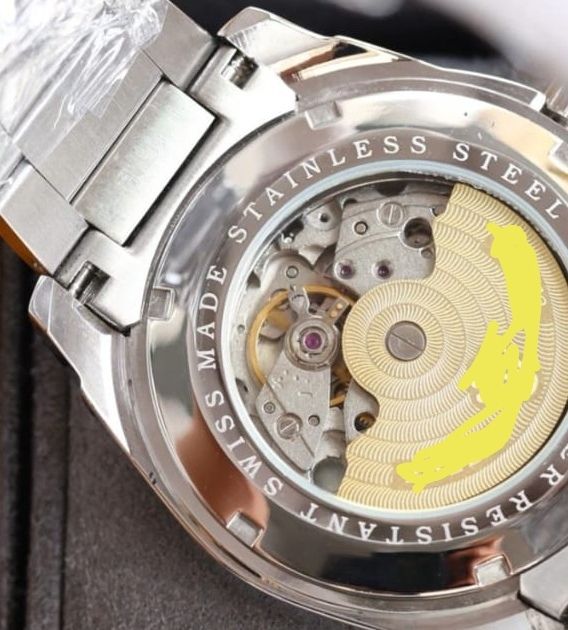 Montres: Montre homme – Neuf avec emballage d'origine à Portalban par Moncoeur 1