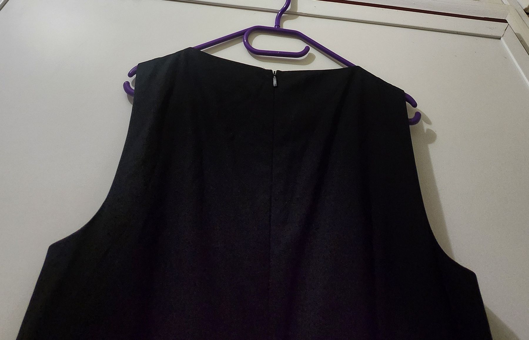 Hugo Boss Kleider: Robe BOSS noire taille 40  – Gebraucht aus Niedergösgen von Eva2410 4
