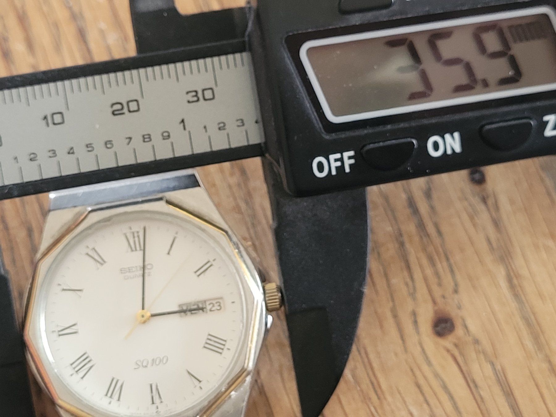 Seiko Orologi: Seiko SQ100 Vintage – Usato da Kriens venduto da KTP 5
