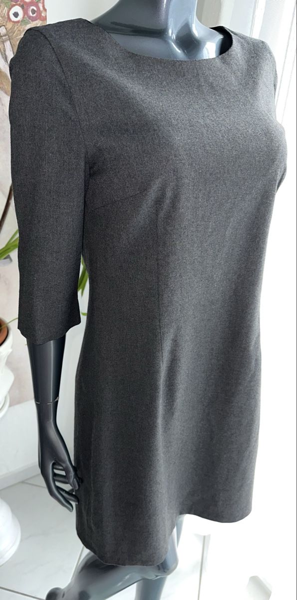 Caroll Kleider: CAROLL KLEID GR. 38 neuwertig – Neu (gemäss Beschreibung) aus Unteraegeri von MH203 3