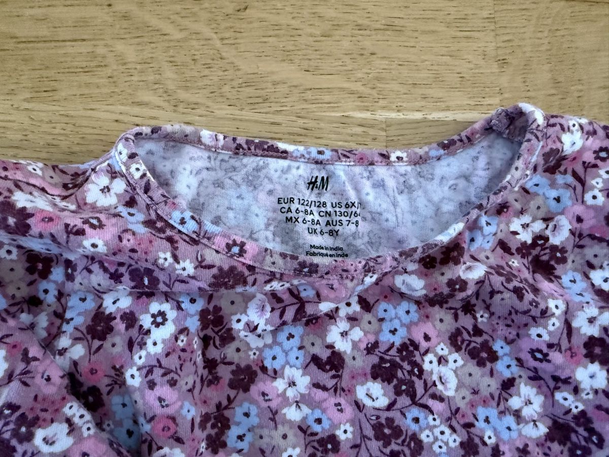 Lotti & Set di vestiti: 5 Kleider verschiedene Muster Grösse 122/128 – Usato da St. Moritz venduto da coco0508 1