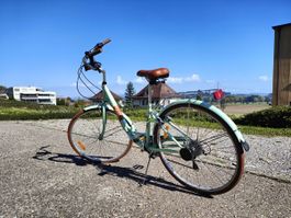 Citybike mintgrün mit Gepäckträger neuwertiger Zustand