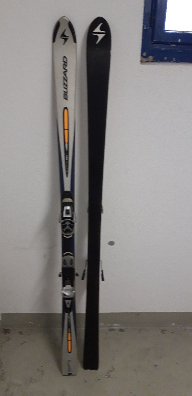 Blizzard Skis: Ski Blizzard – D'occasion à Burgdorf par Hodel1 1