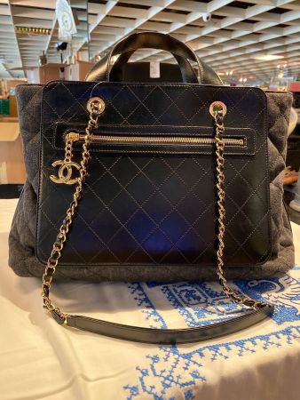 Large shopping bag Chanel