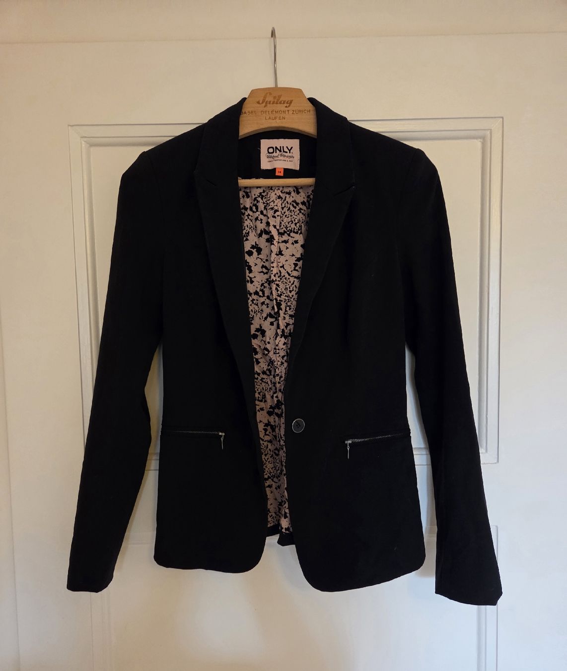 Only Vestes: veste – Neuf (Voir description) à Lausanne par hel_ll2g 1