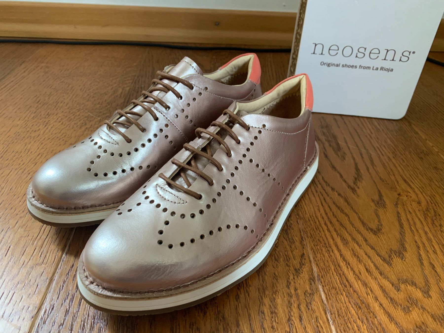 Neosens Scarpe da donna: Neosens Albarello 3016 rose métallisé Gr.37 – Nuovo (secondo la descrizione) da Zürich venduto da finsti 1