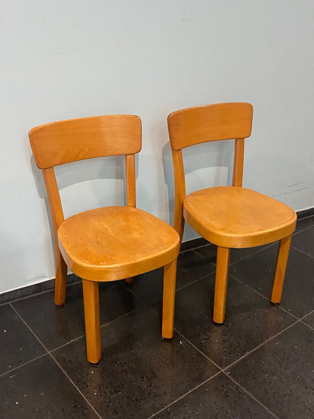 Horgen Glarus Sedie: Horgen Glarus Kinderstühle Designklassiker – Usato da solothurn venduto da soko75 1