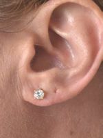 585 Gold Ohrringe Solitär 0.74 ct Diamanten Natürliche Diama