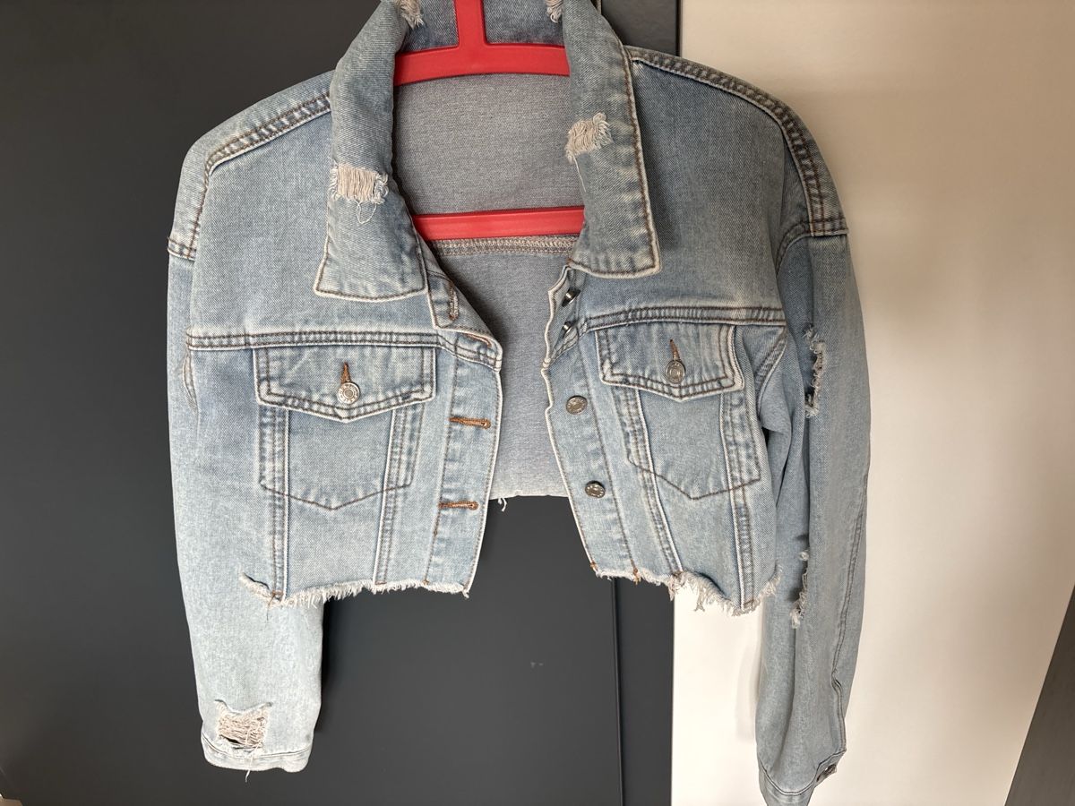 Shein Giacche: Shein Veste en jean courte taille M – Nuovo (secondo la descrizione) da Delémont venduto da Ma_LoU.01