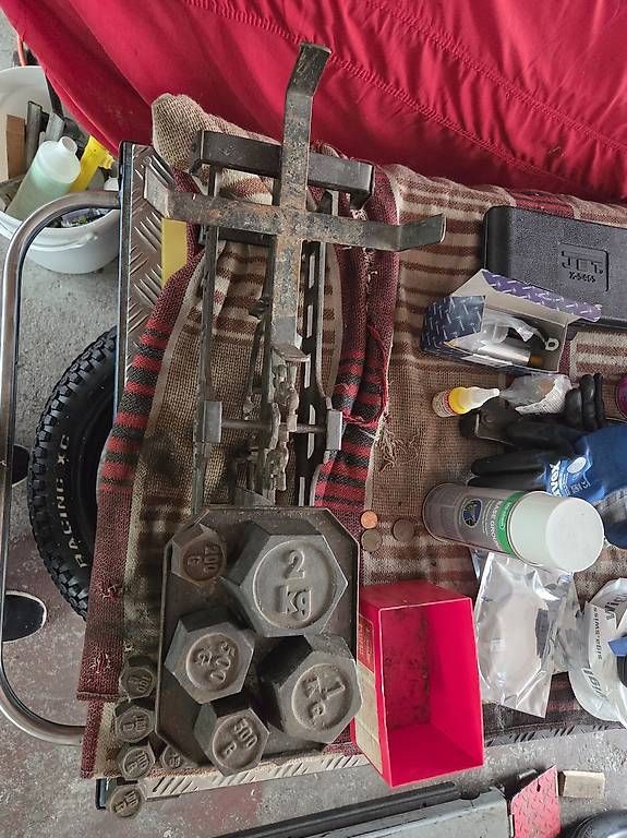 Bilance e pesi: Alte 10 Kg Marktwaage – Usato da adligenswil venduto da Geryemm 3