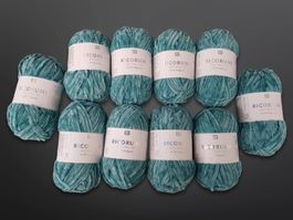 RICO DESIGN flauschiges Garn Türkis 10 Stk.