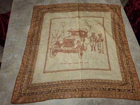 Foulard vintage Audi motif voiture ancienne 100% coton