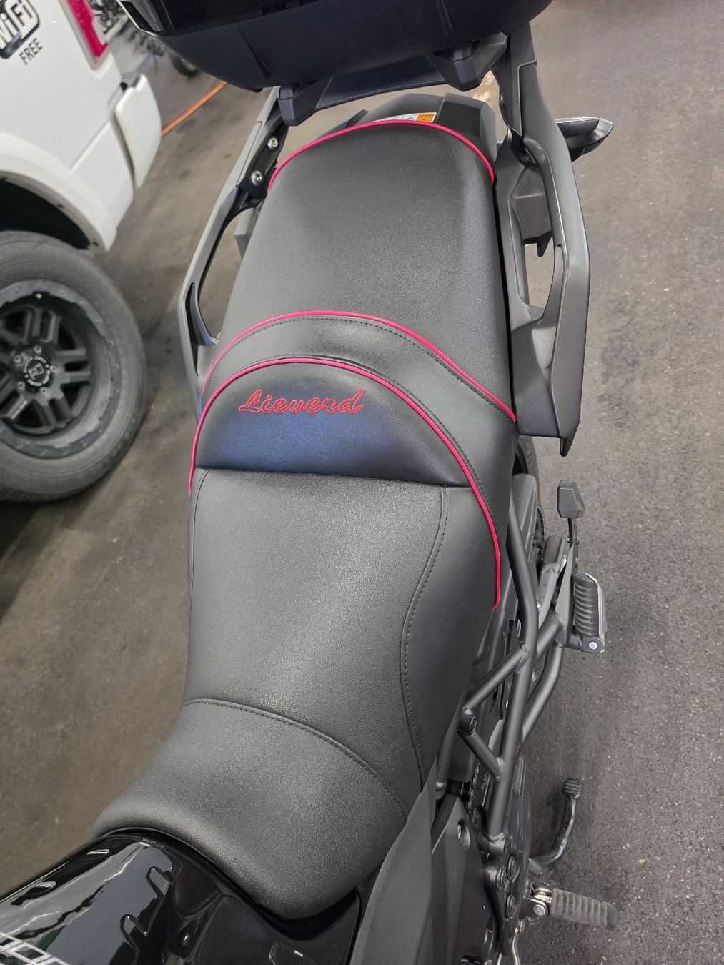 Kawasaki Touring: Kawasaki Versys Grand Tourer – D'occasion à Kaiseraugst par Oliver6996 4