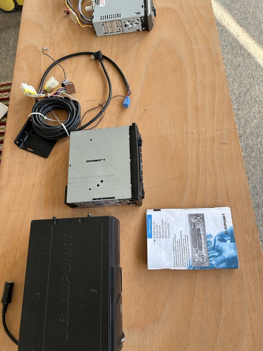 JVC Radios: Autoradio 2 Stück – Gebraucht aus hombrechtikon von rolfc 4
